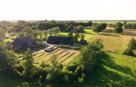 B&B de Kleasterpleats tussen de Friese weilanden